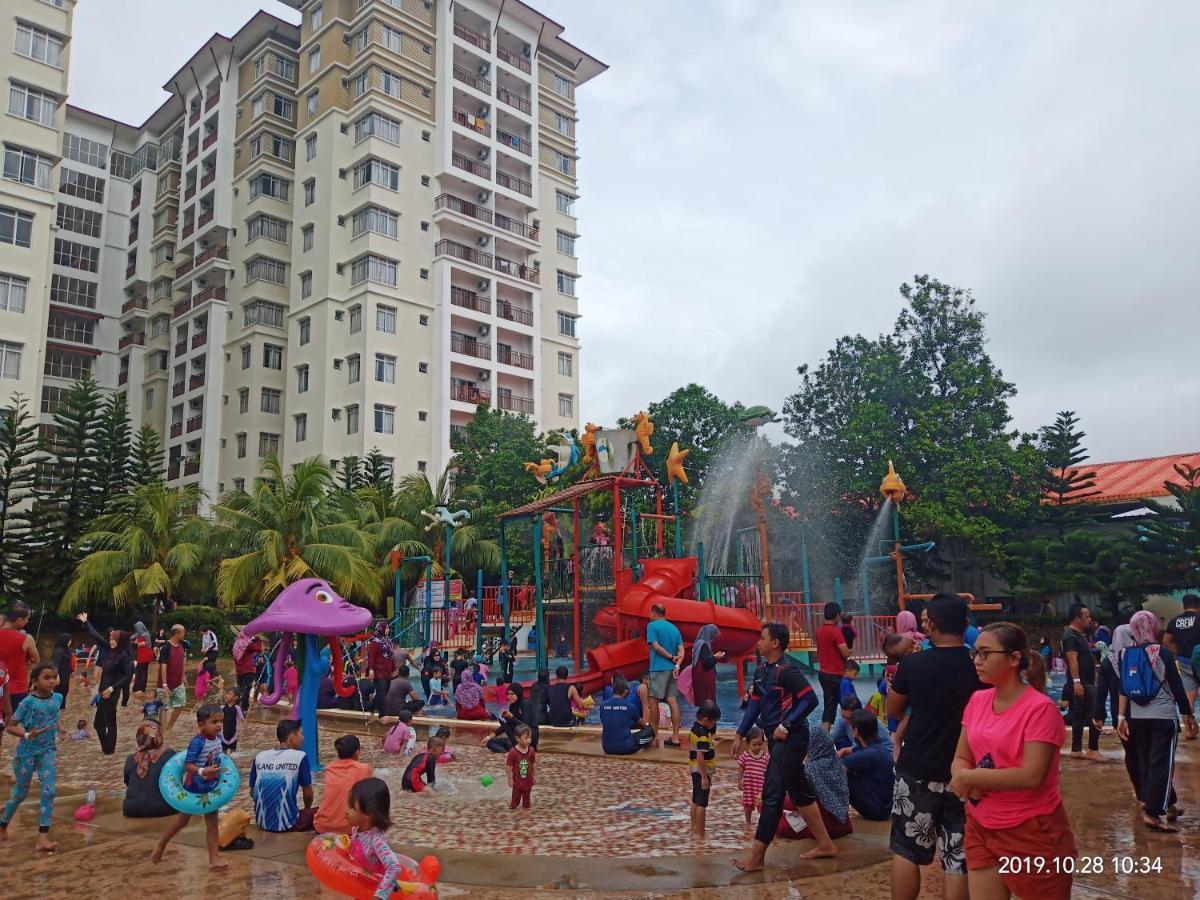 B Lagoon Muslim Apartment Malacca Екстер'єр фото