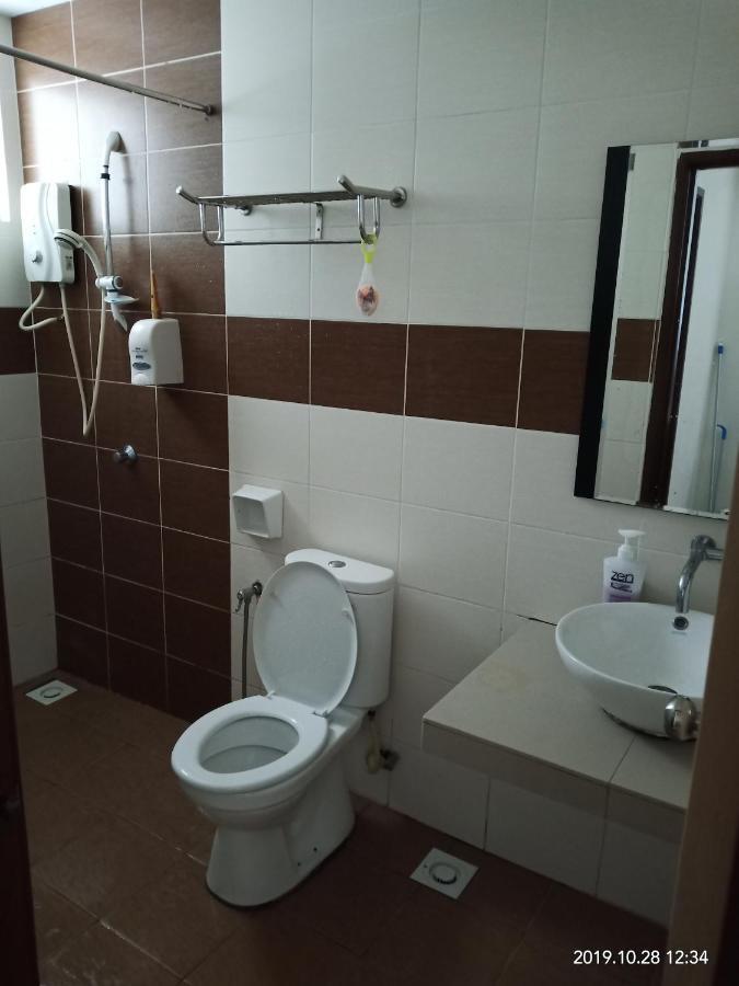 B Lagoon Muslim Apartment Malacca Екстер'єр фото